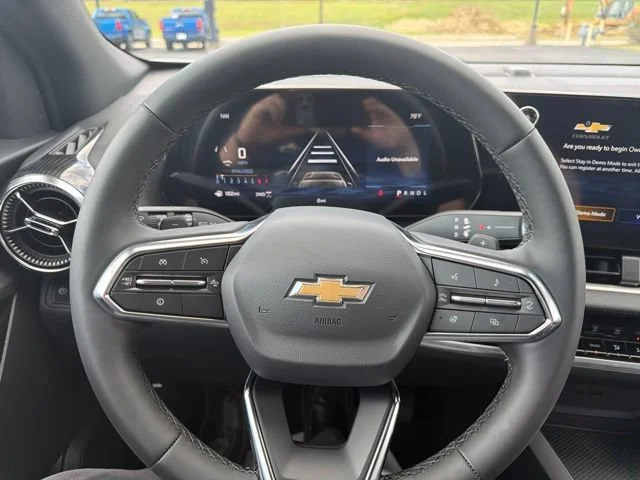 2027 Chevrolet Equinox LT - Photo 29