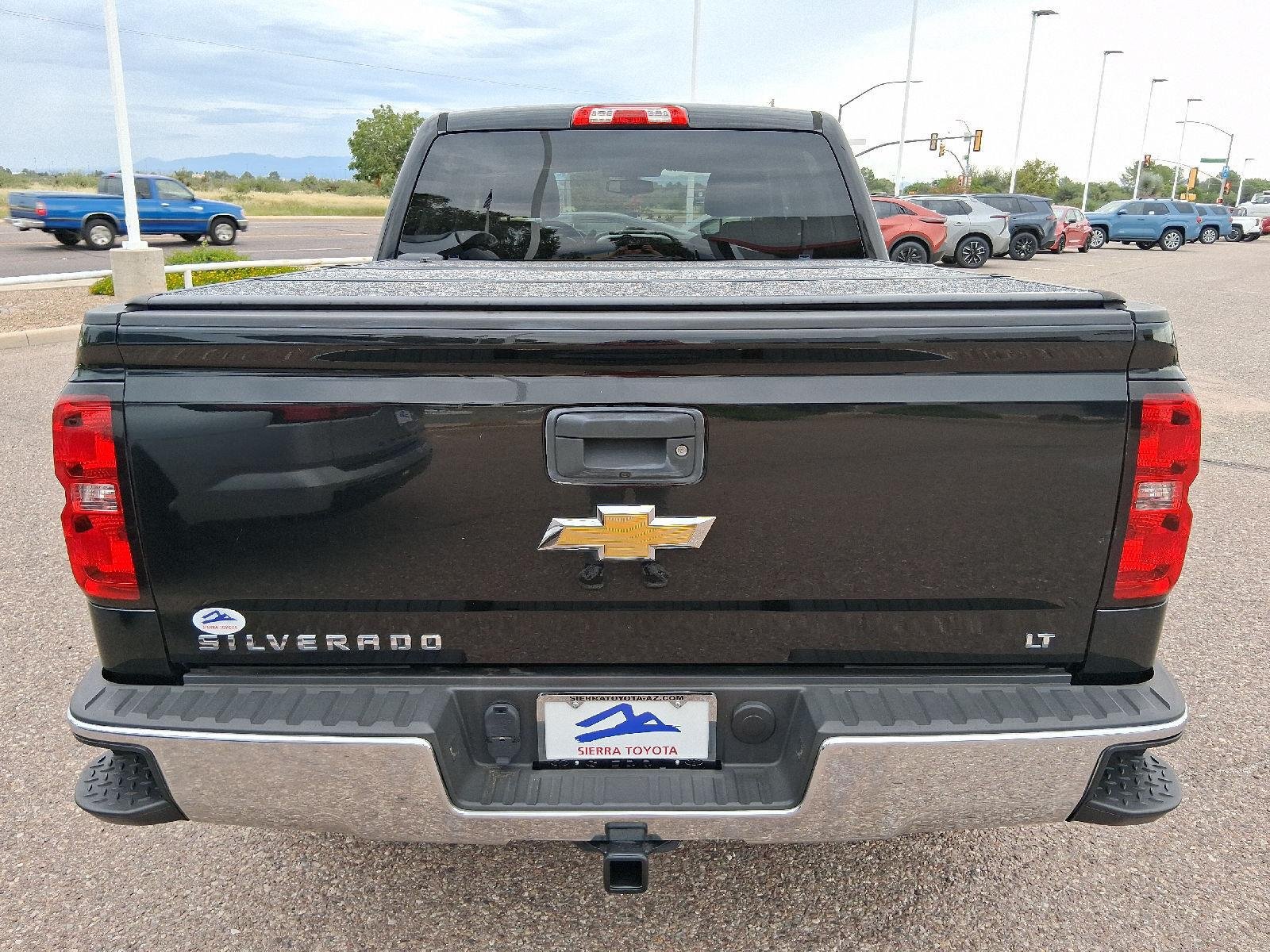 Used 2015 Black Chevrolet LT image 4