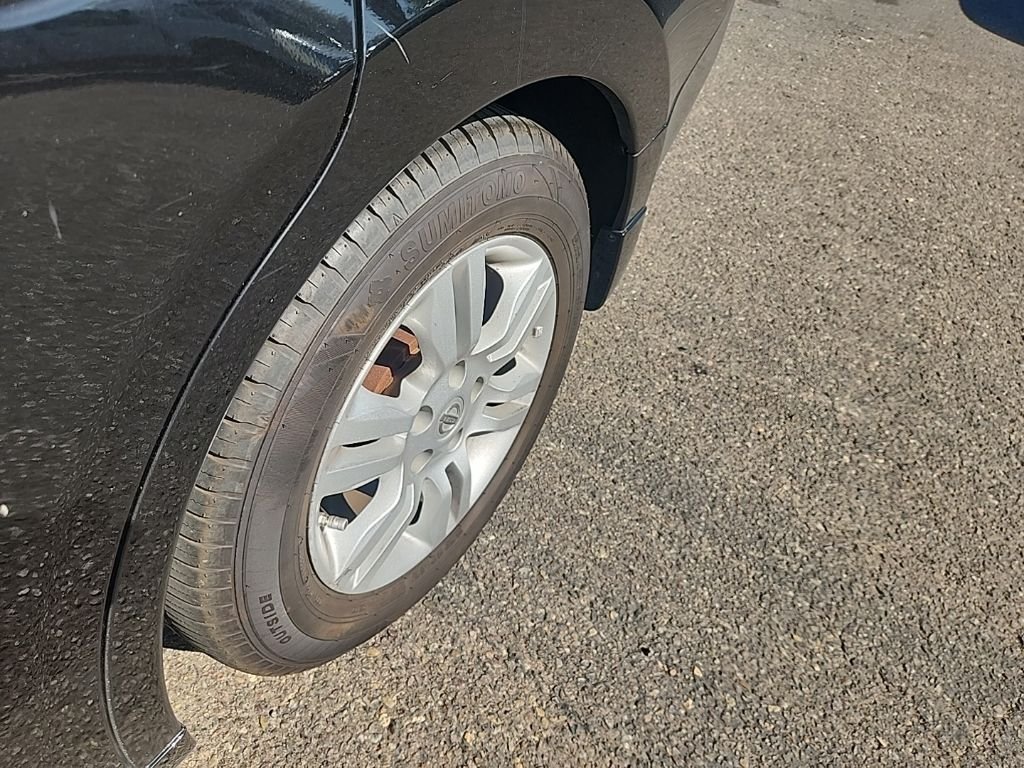 Used 2012 Black Nissan 2.5 SL image 8
