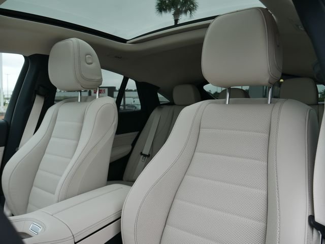 New 2026 MANUFAKTUR Moonlight White Metallic Mercedes-Benz GLE 450 image 18