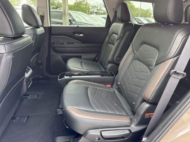 2023 Nissan Pathfinder Platinum - Photo 23