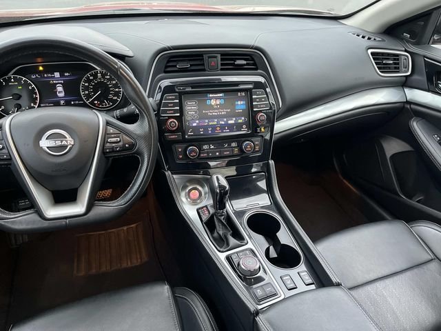 Used 2023  Nissan 3.5 SL image 13