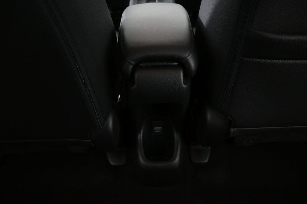 Used 2019 Red Honda EX-L image 17