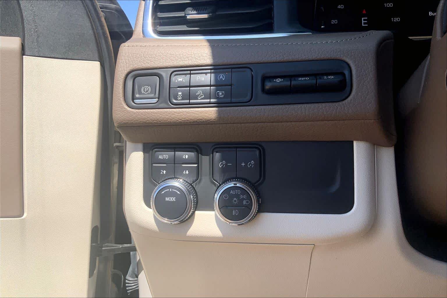 Used 2023 Pearl Beige Metallic GMC Denali image 36