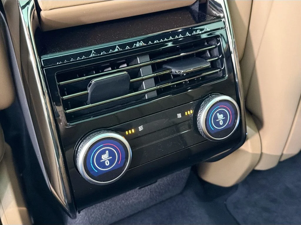 New 2026 Varesine Blue Land Rover SE image 27