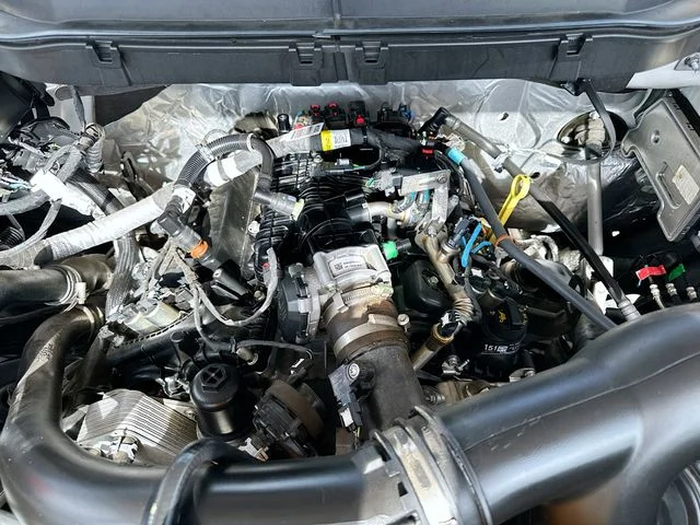 Used 2023 White Ford XL image 29
