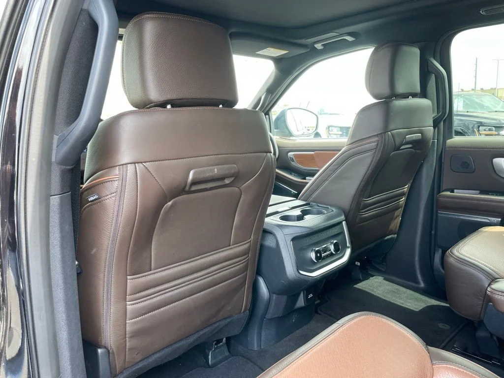 Used 2025 Black Metallic Ford King Ranch image 65
