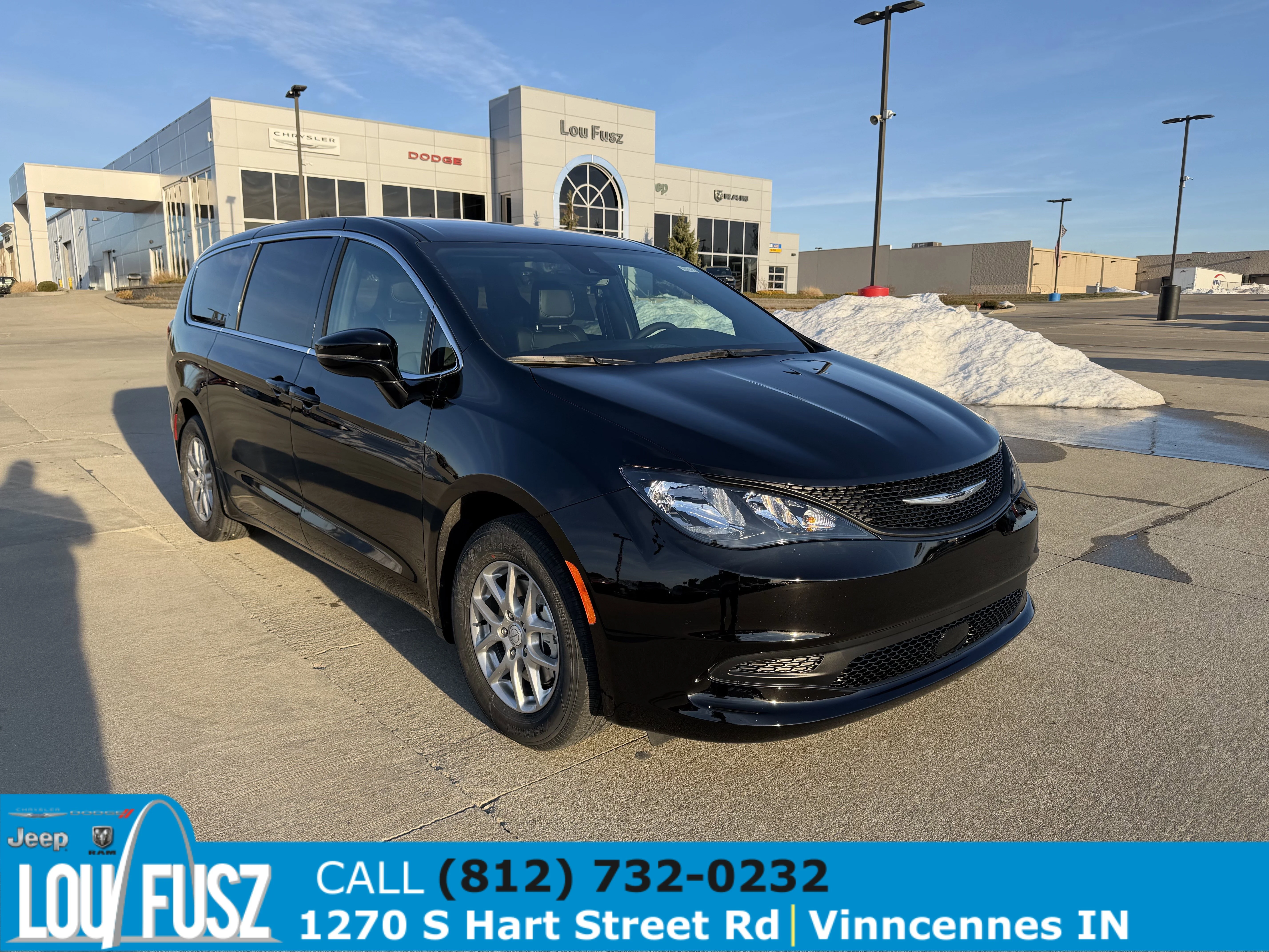 2026 Chrysler Voyager LX's photo
