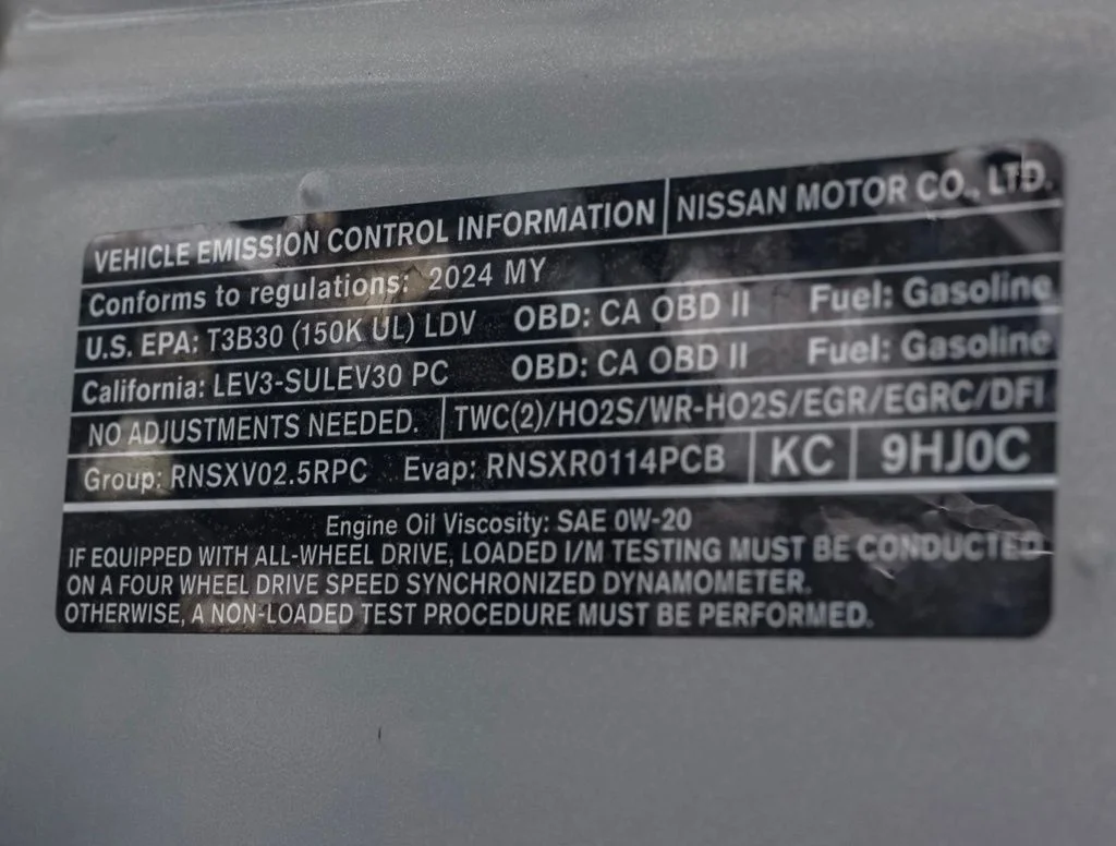 Used 2024 Silver Nissan 2.5 S image 31