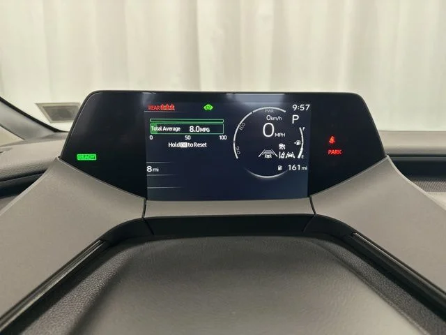 2026 Toyota Prius LE - Photo 8
