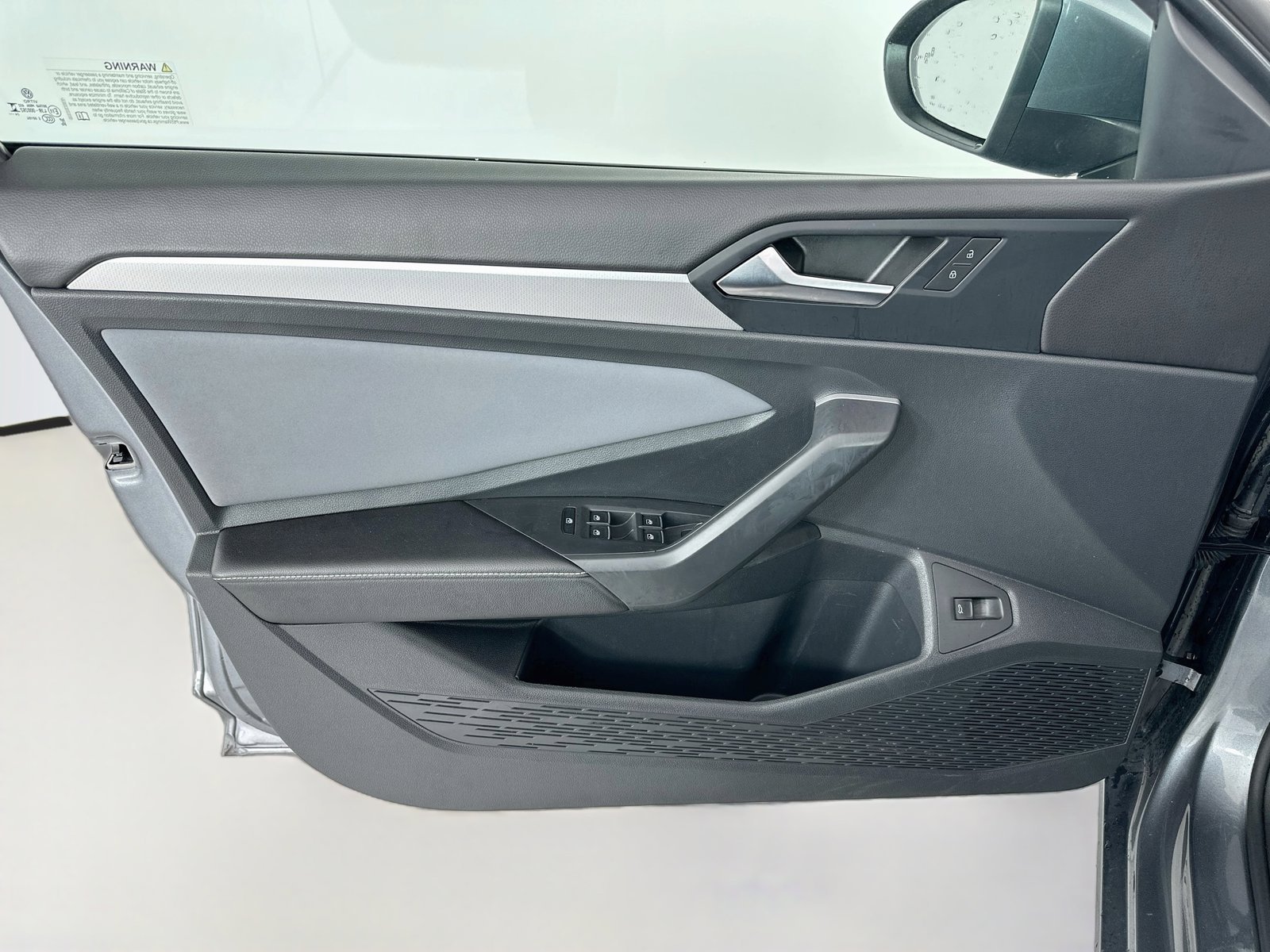 2025 Volkswagen Jetta SE - Photo 26