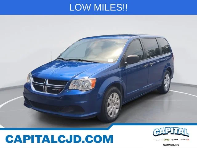 Used 2020 Blue Dodge SE image 1