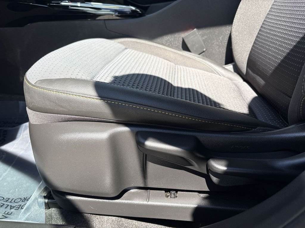 Used 2025 Black Chevrolet LT image 12