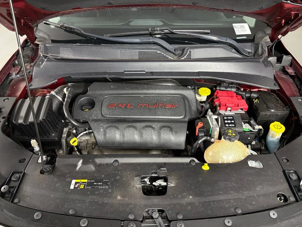 Used 2021 Red Jeep Limited image 43