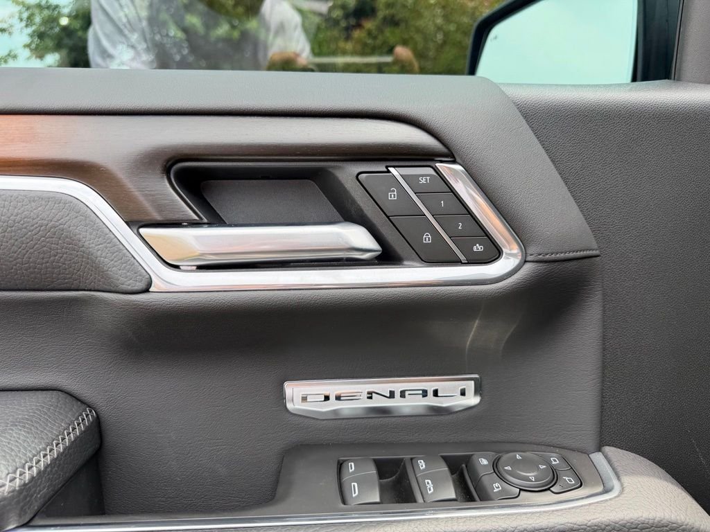 Used 2025 Silver GMC Denali image 12