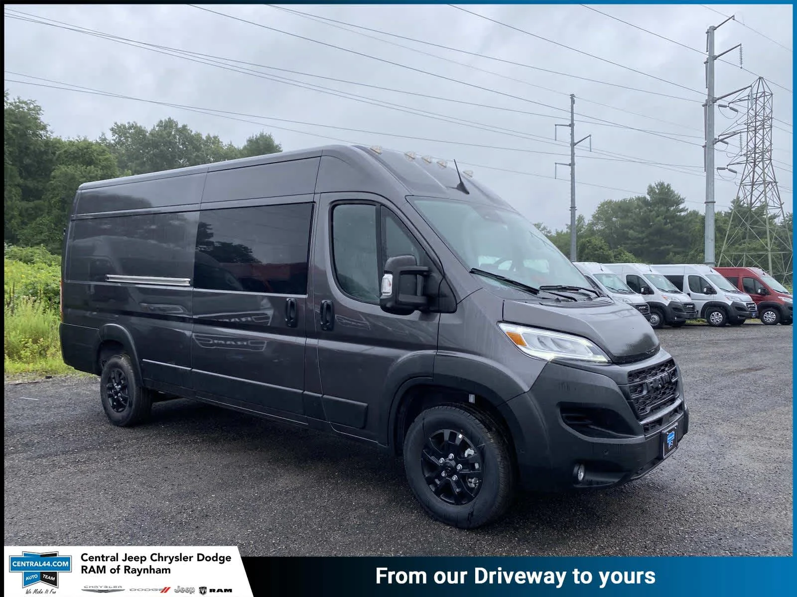 2025 Ram ProMaster Cargo Van SLT+
