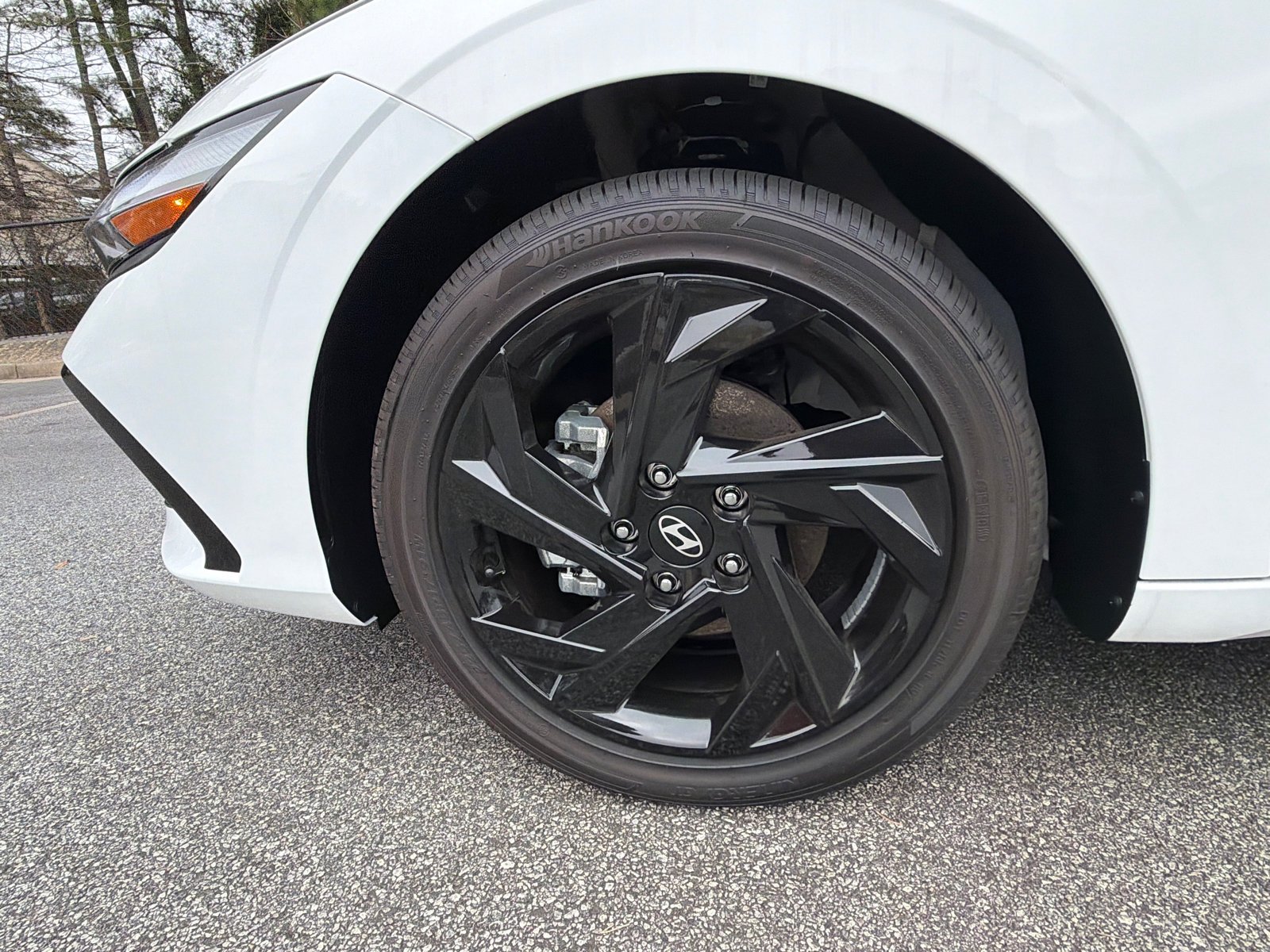 New 2026 Serenity White Hyundai SEL Sport Premium image 11
