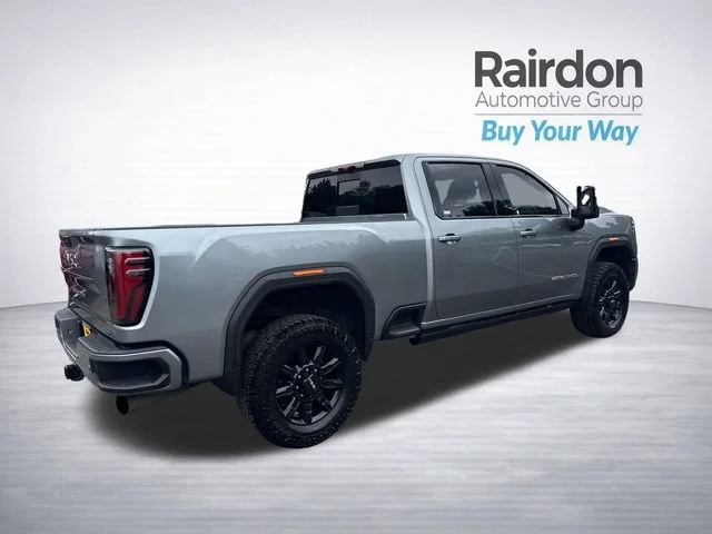 Used 2024 Sterling Metallic GMC AT4 image 7