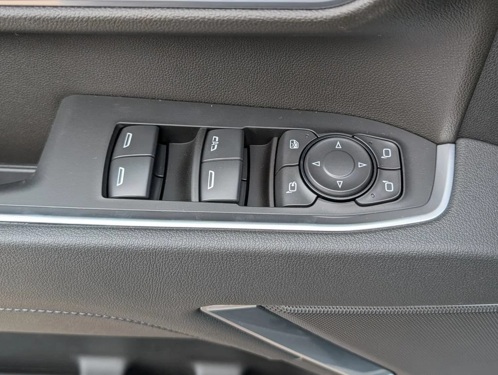 New 2026 Summit White Chevrolet LT image 13