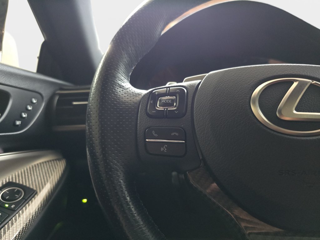 Used 2015 Black Lexus F image 17