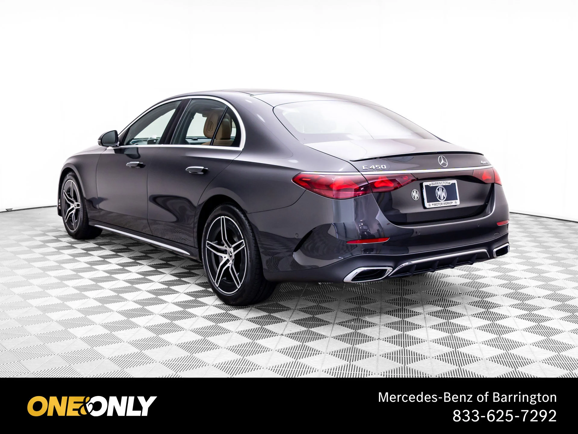 New 2027 Gray Mercedes-Benz E 450 image 3
