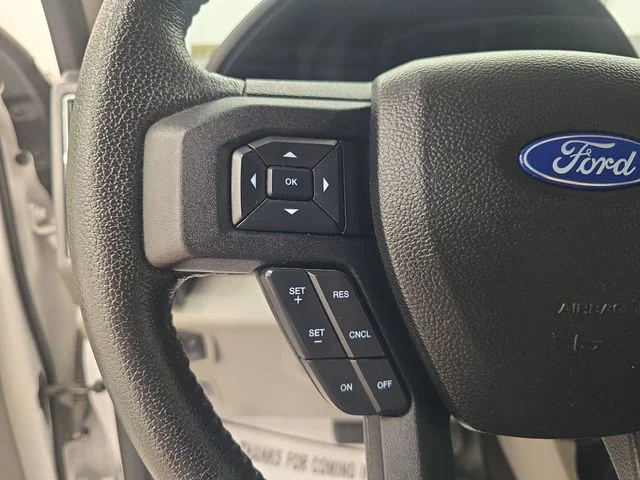 Used 2015 Oxford White Ford XLT image 29