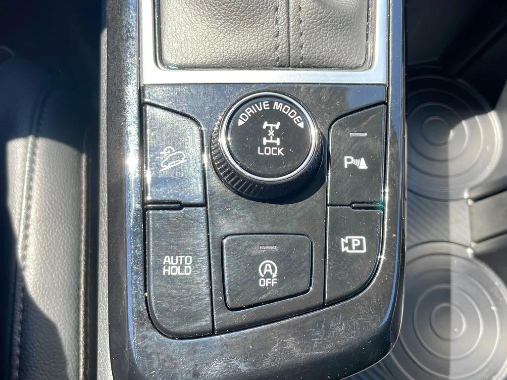 Certified Used 2024 Gray Kia EX image 29