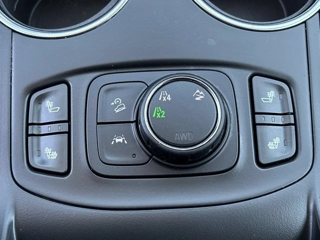 Used 2023 Summit White GMC SLE image 18