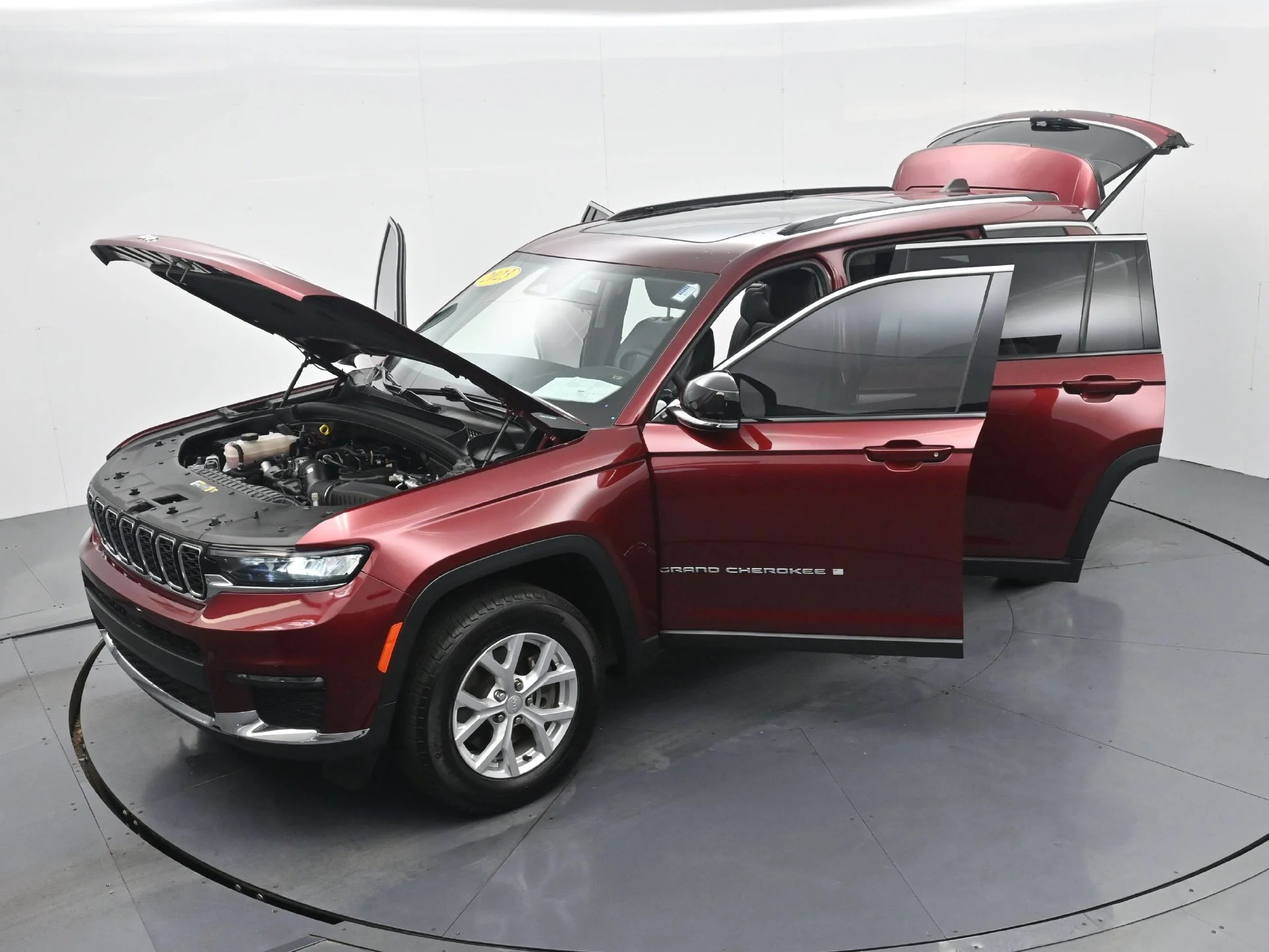 Used 2023 Red Jeep Limited image 39