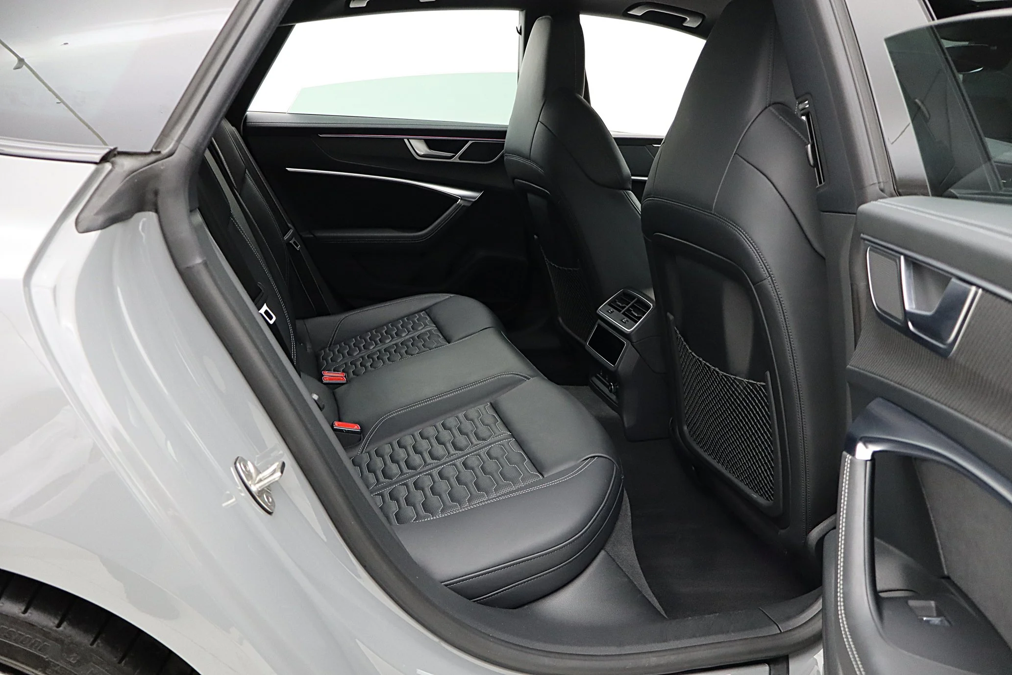 Used 2022 Gray Audi  image 31