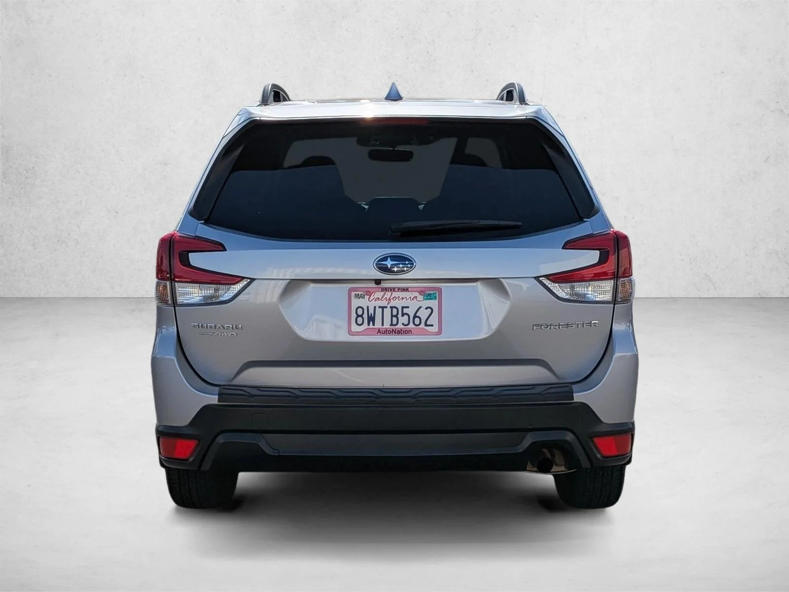 Used 2021 Ice Silver Metallic Subaru Premium image 7