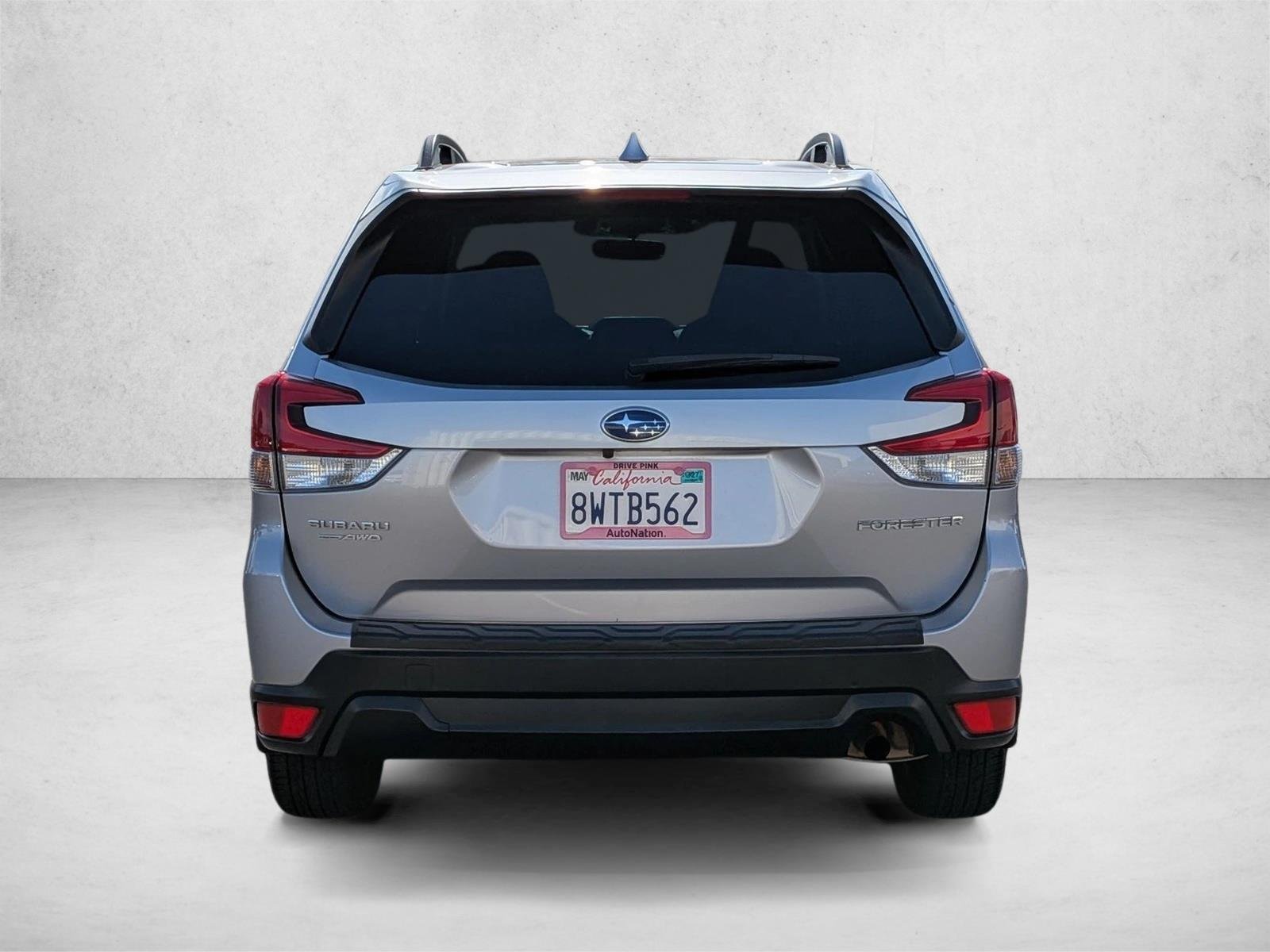 Used 2021 Ice Silver Metallic Subaru Premium image 7