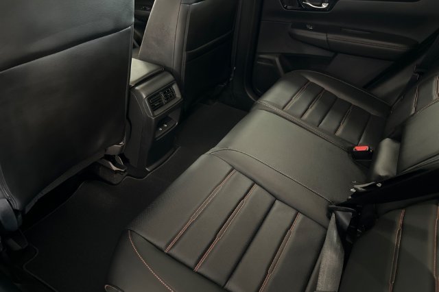 New 2026 Urban Gray Pearl Honda Sport Touring image 10