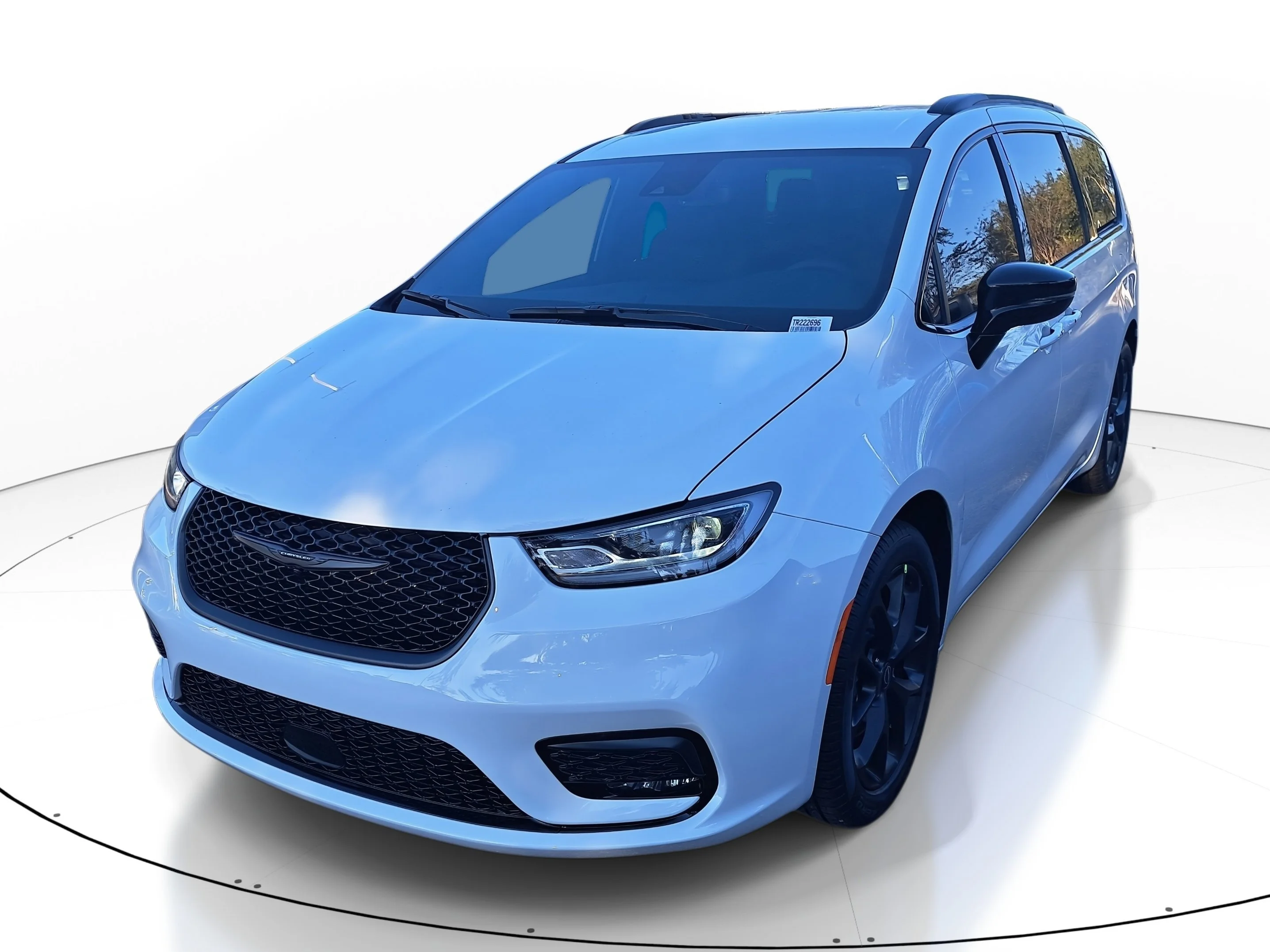New 2026 Bright White Clearcoat Chrysler Select image 2
