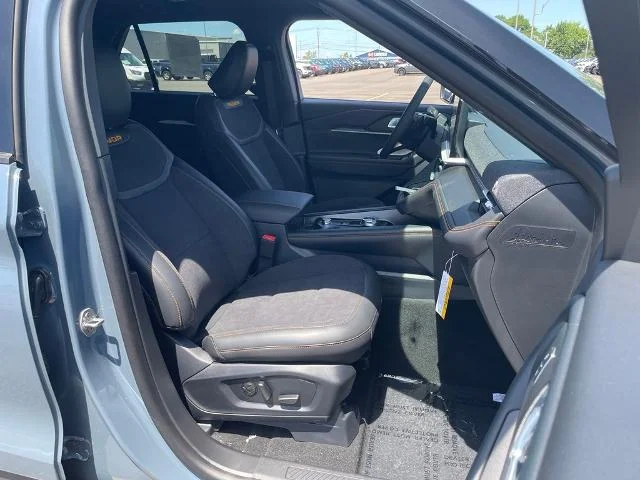 New 2026 Vapor Blue Metallic Ford Tremor® image 52
