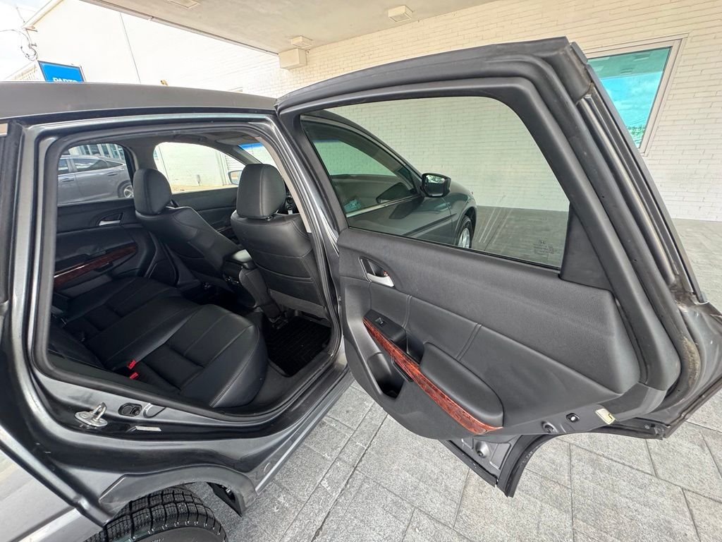 Used 2010  Honda EX-L image 23