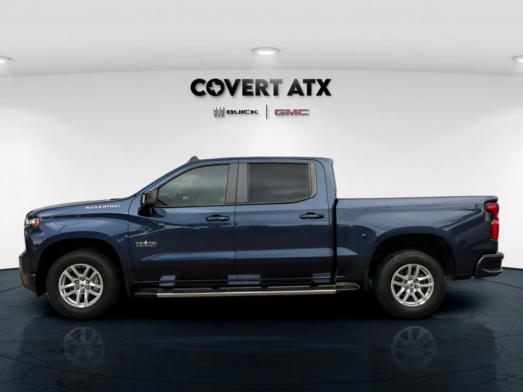 Used 2020 Blue Chevrolet RST image 5