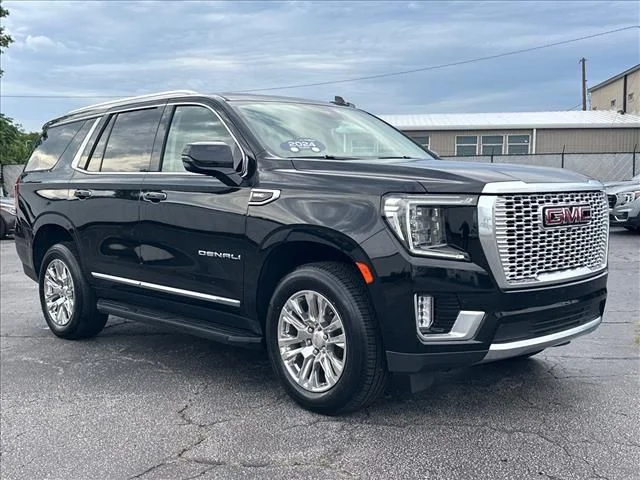 Used 2024 Black GMC Denali image 2