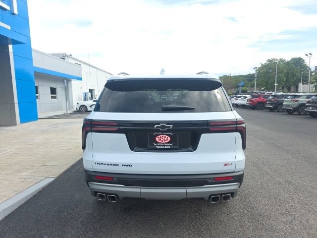 Used 2026 Polar White Tricoat Chevrolet Z71 image 3