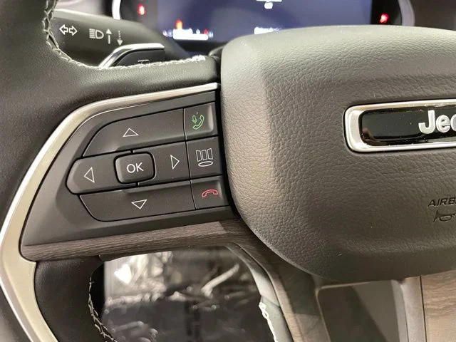 2025 Jeep Grand Cherokee L Limited - Photo 13