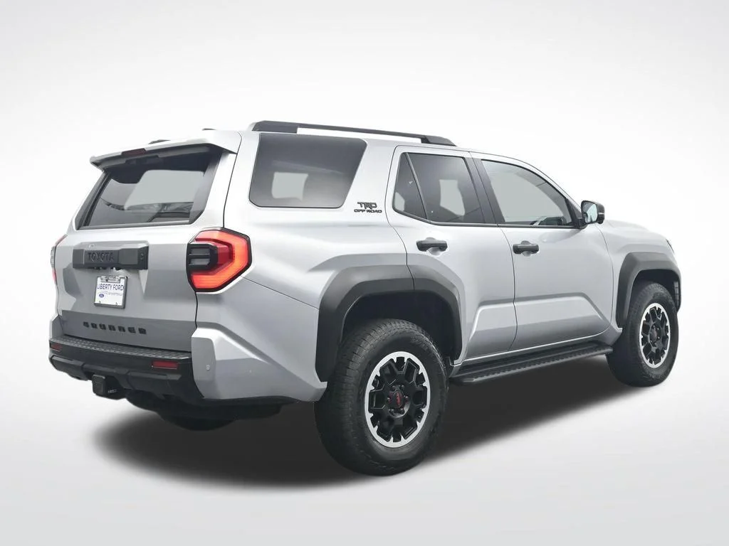Used 2025  Toyota TRD Off-Road Premium image 6