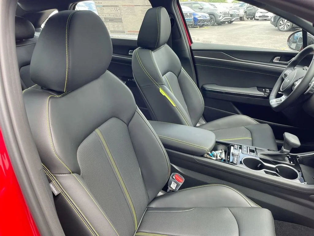 2026 Kia K5 GT - Photo 52