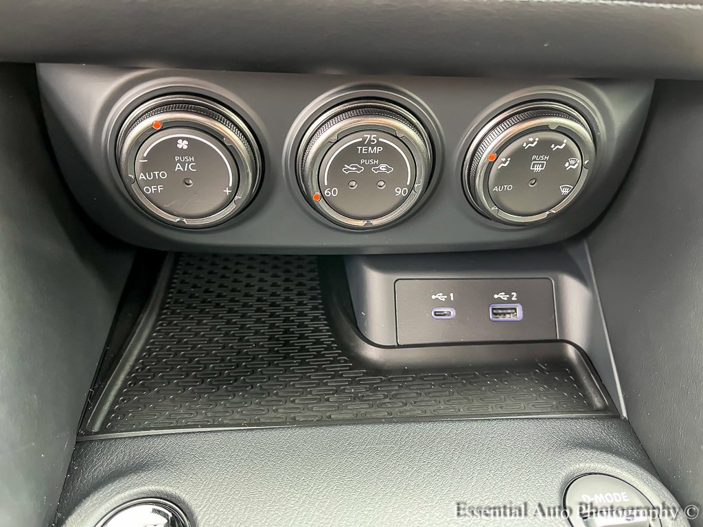 2025 Nissan Z Performance - Photo 12