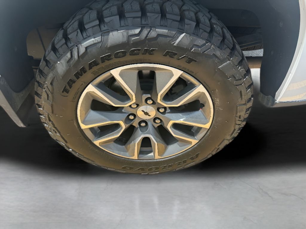 Used 2022 Summit White Chevrolet RST Z71 Off-Road image 7