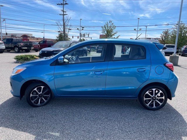 Used 2024 Sapphire Blue Metallic Mitsubishi Black Edition image 4