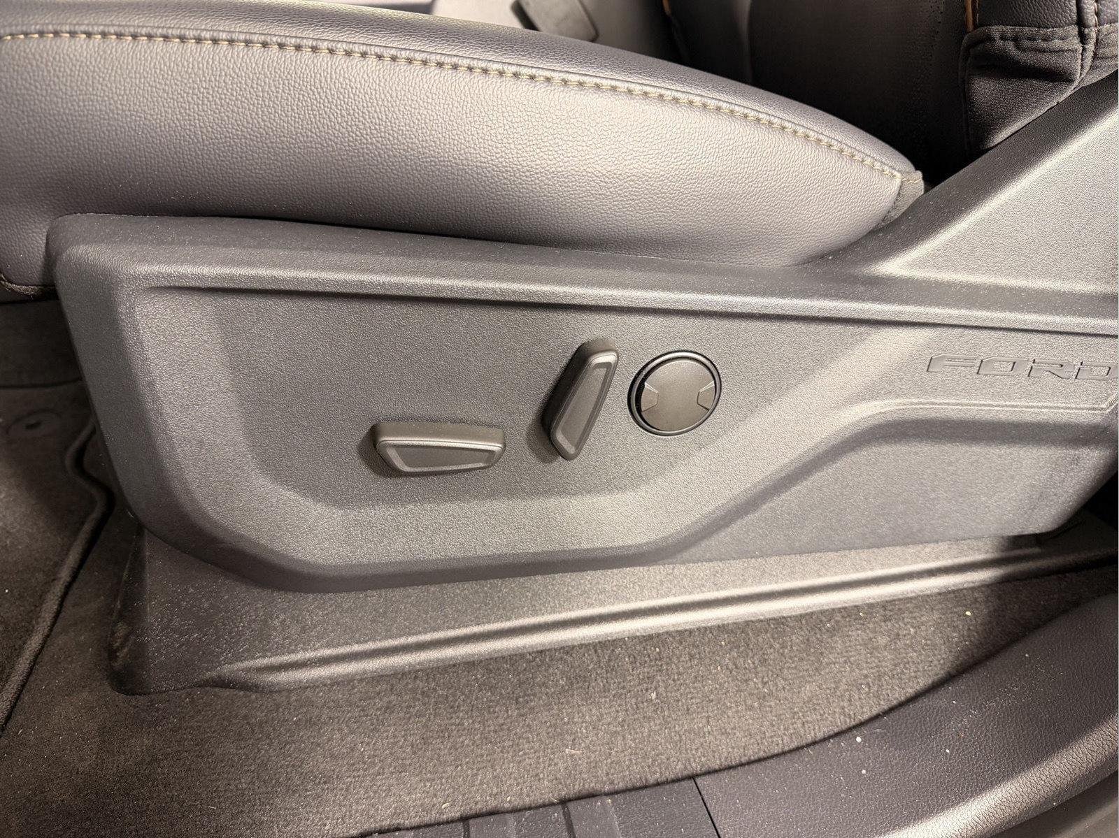 2026 Ford F-350 Super Duty Lariat - Photo 15