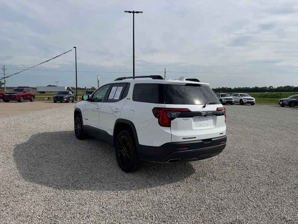 Used 2023 White GMC SLE image 5