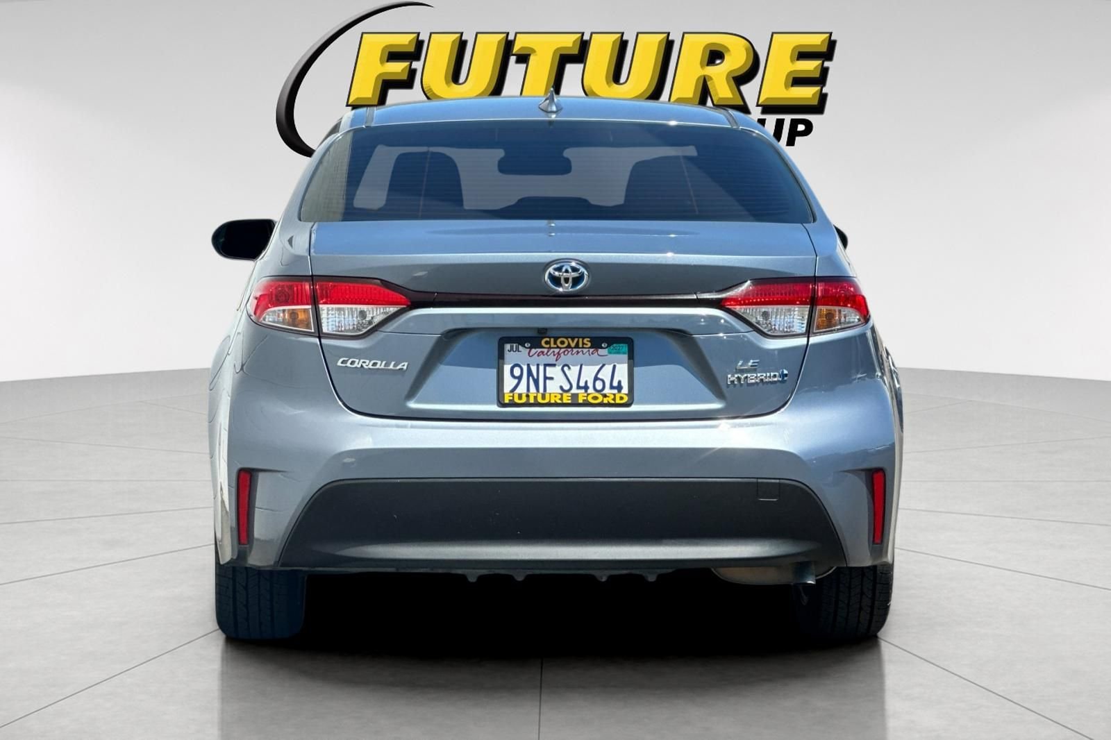 Used 2024  Toyota LE image 4