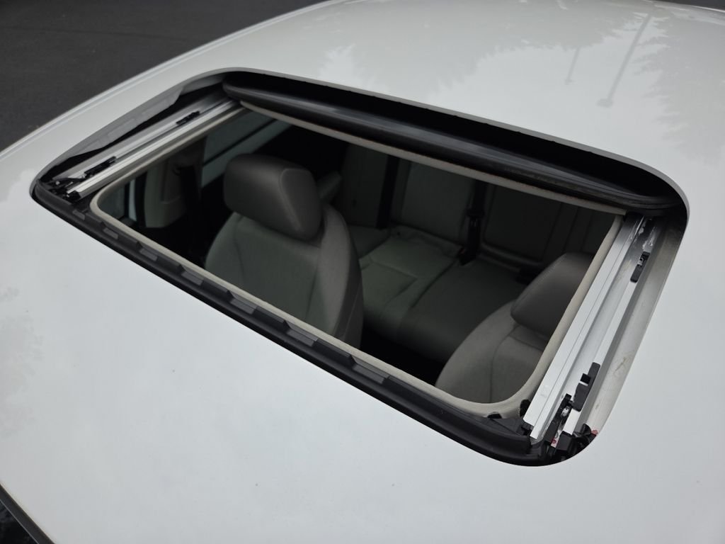 2025 Honda Accord SE - Photo 4