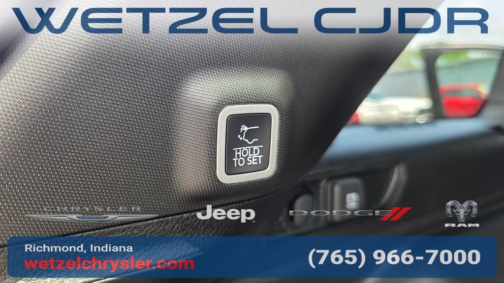 2026 Jeep Grand Cherokee Laredo - Photo 10